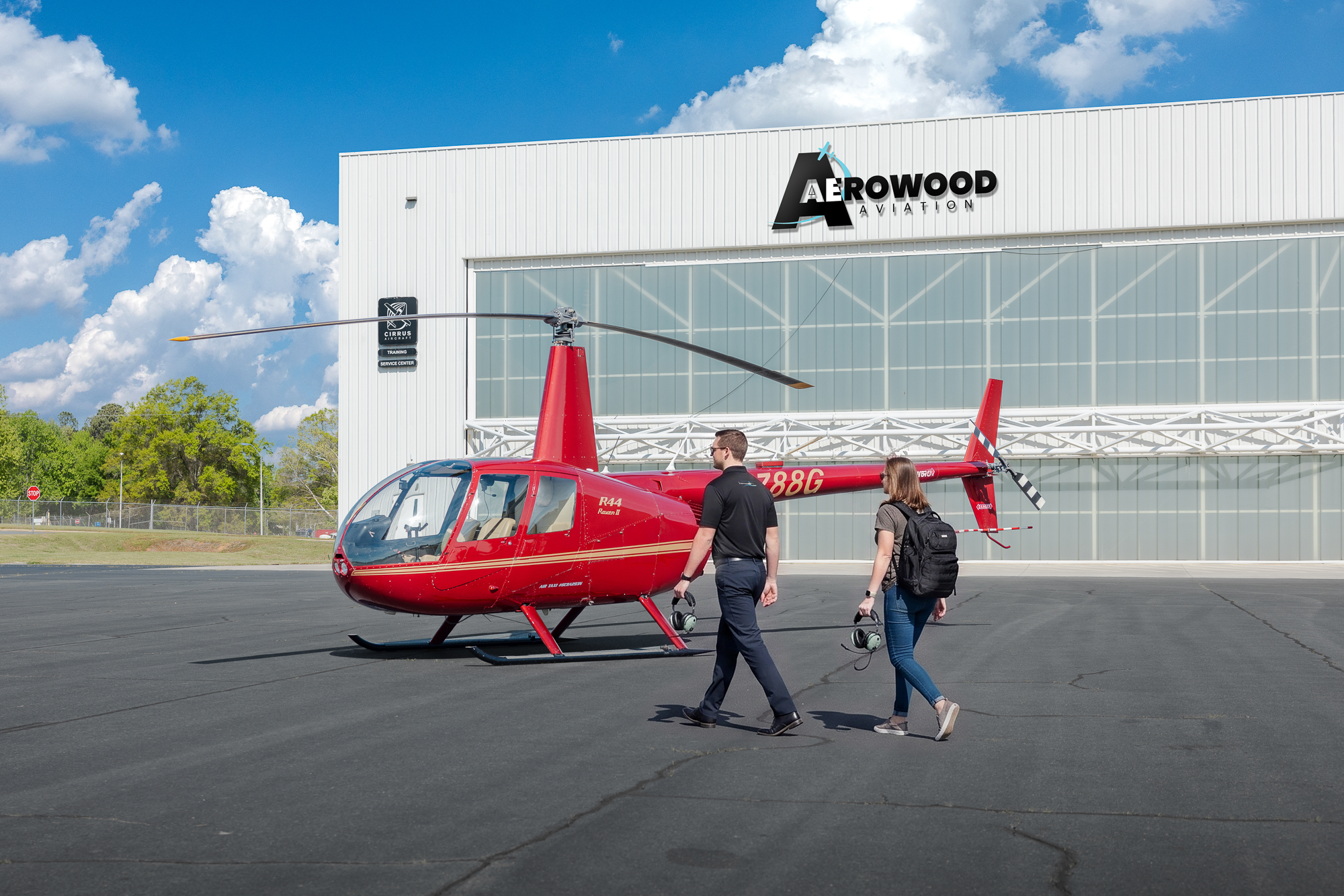Helicopter flight training with instructor and student